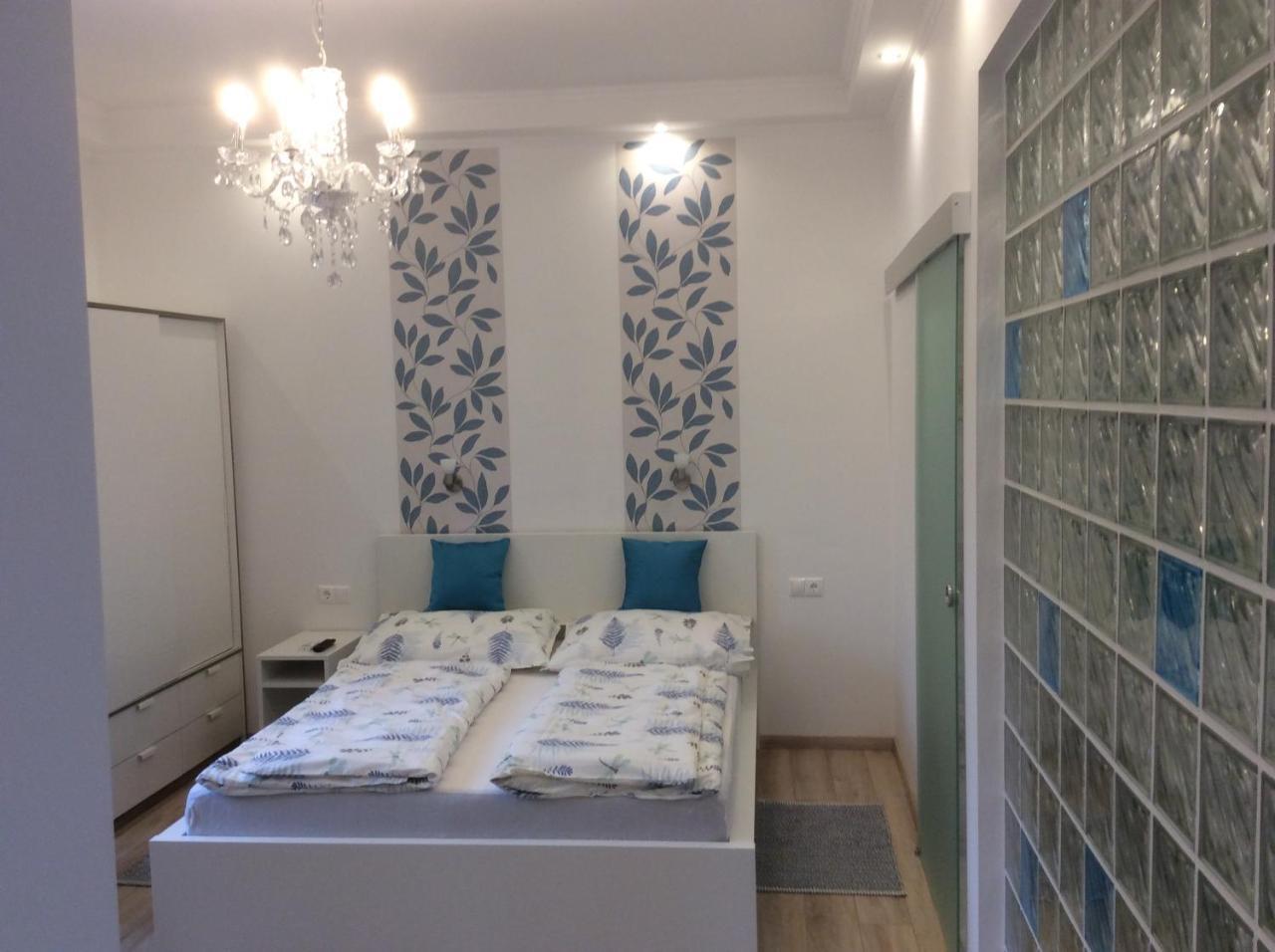 Apartment Furedi Virag