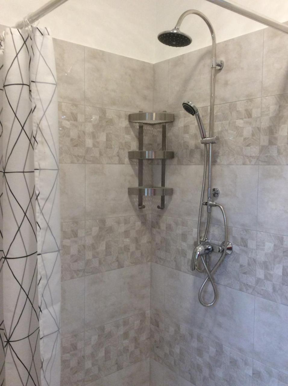 Furedi Virag Apartment